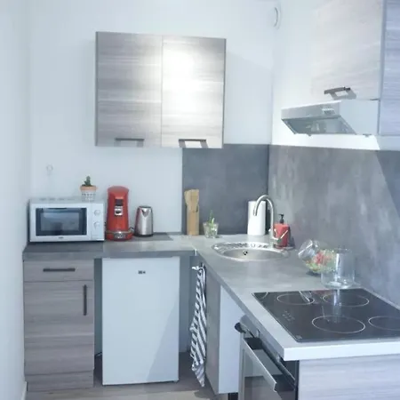 Lägenhet Cosy 2 Proche Gare Saint-Quentin (Aisne)
